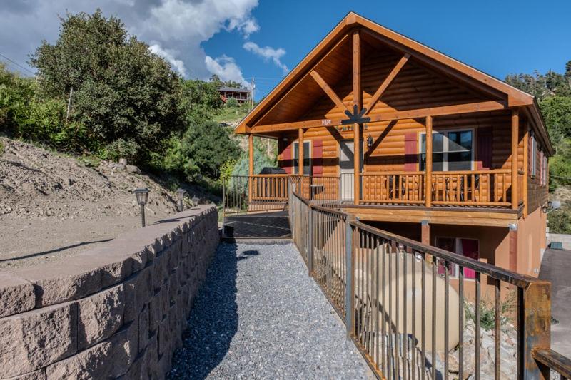 Mt. Lemmon Lodge